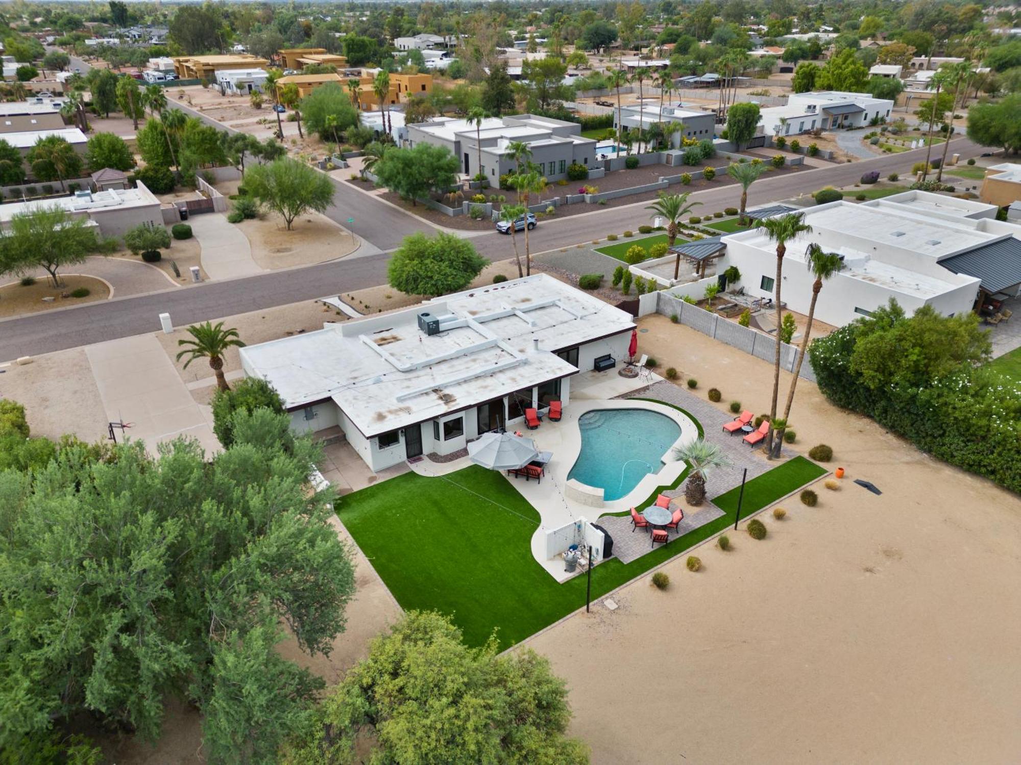 Spacious 4 Bedroom Retreat House With Private Pool Scottsdale Exterior photo